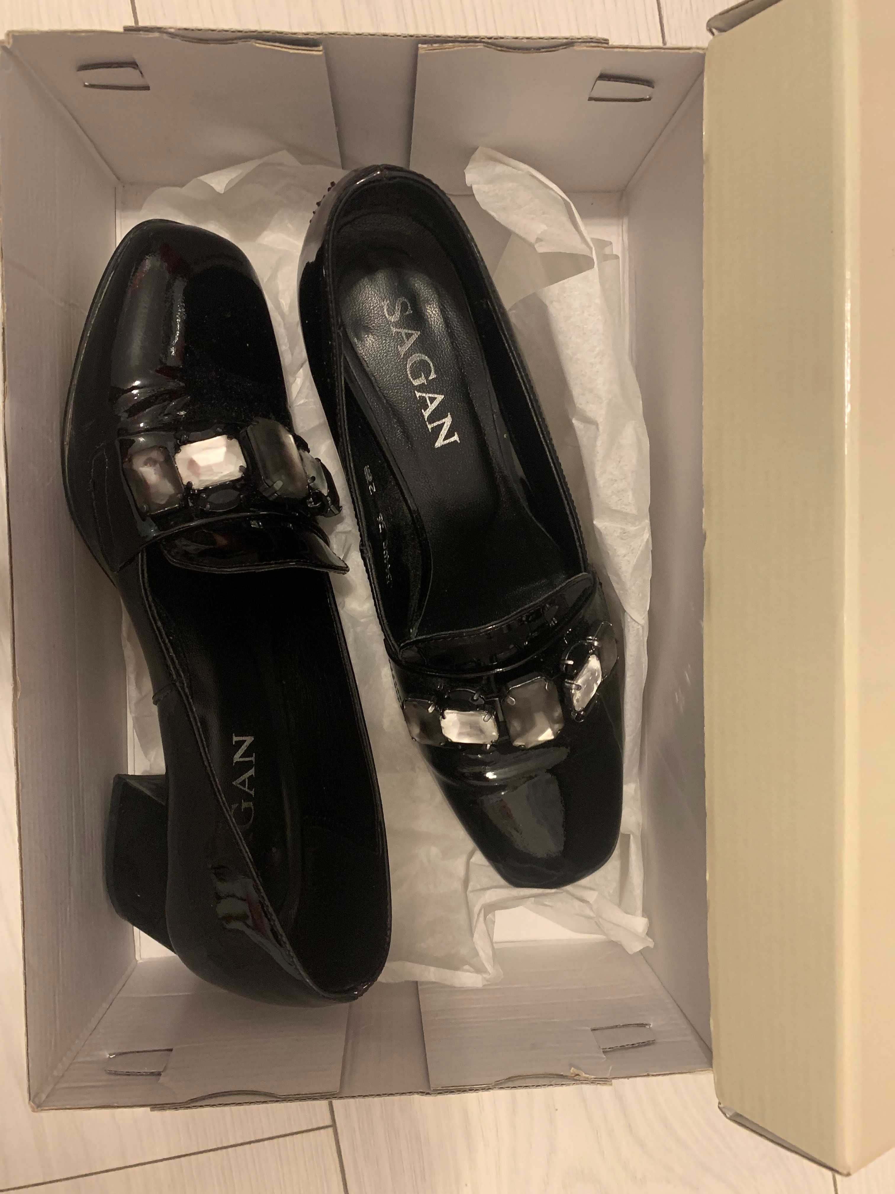 buty lakierowane polska firma sagan nr 36 stan idealny jak nowe