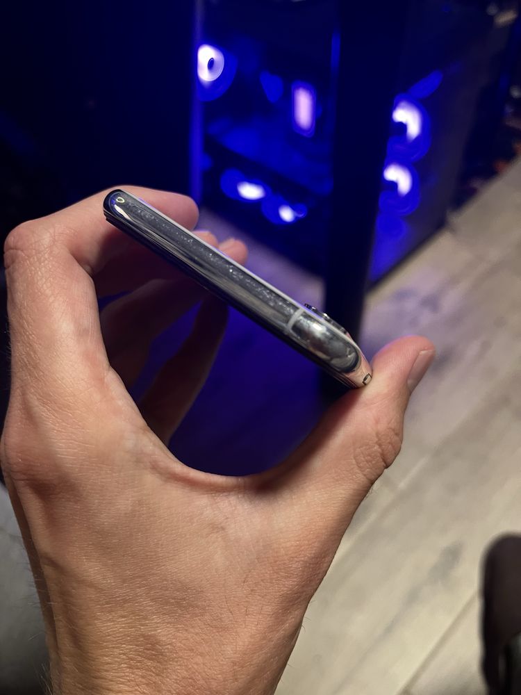 Iphone XS 256GB в захисному склі +чохол