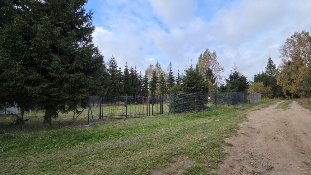 Sprzedam działkę budowlaną uzbrojoną