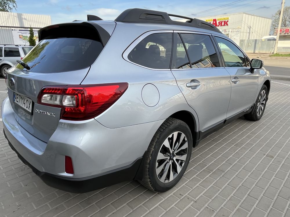 Subaru в гарному стані 2016р!