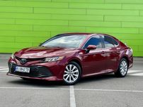 Toyota Camry 2.5 AT LE