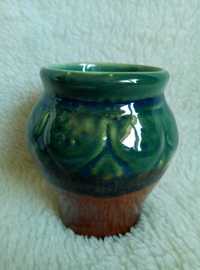 Керамічна ваза з візерунком