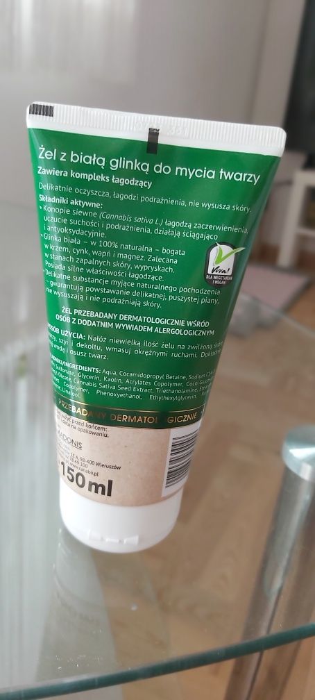 Canabo konpny żel z glinką do mycia twarzy 150ml