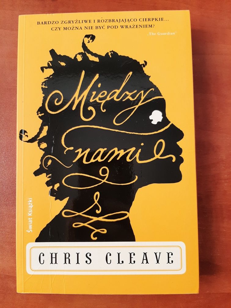 Między nami - Chris Cleave
