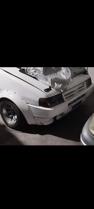 Fiat uno para lazer . Preparação de pista.