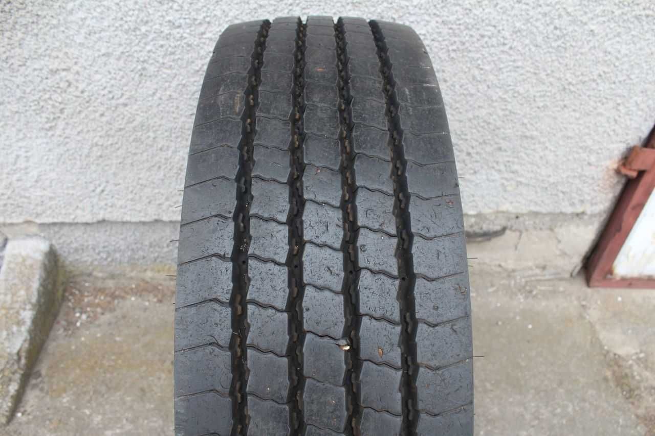 1x Pirelli FR01 Thriathlon 315/80R22,5 315 80 R22.5 17 mm 2022r.