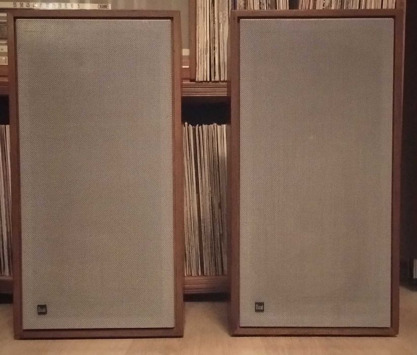 Проигрыватель пластинок DUAL-1218 + Акустика Dual CL 172