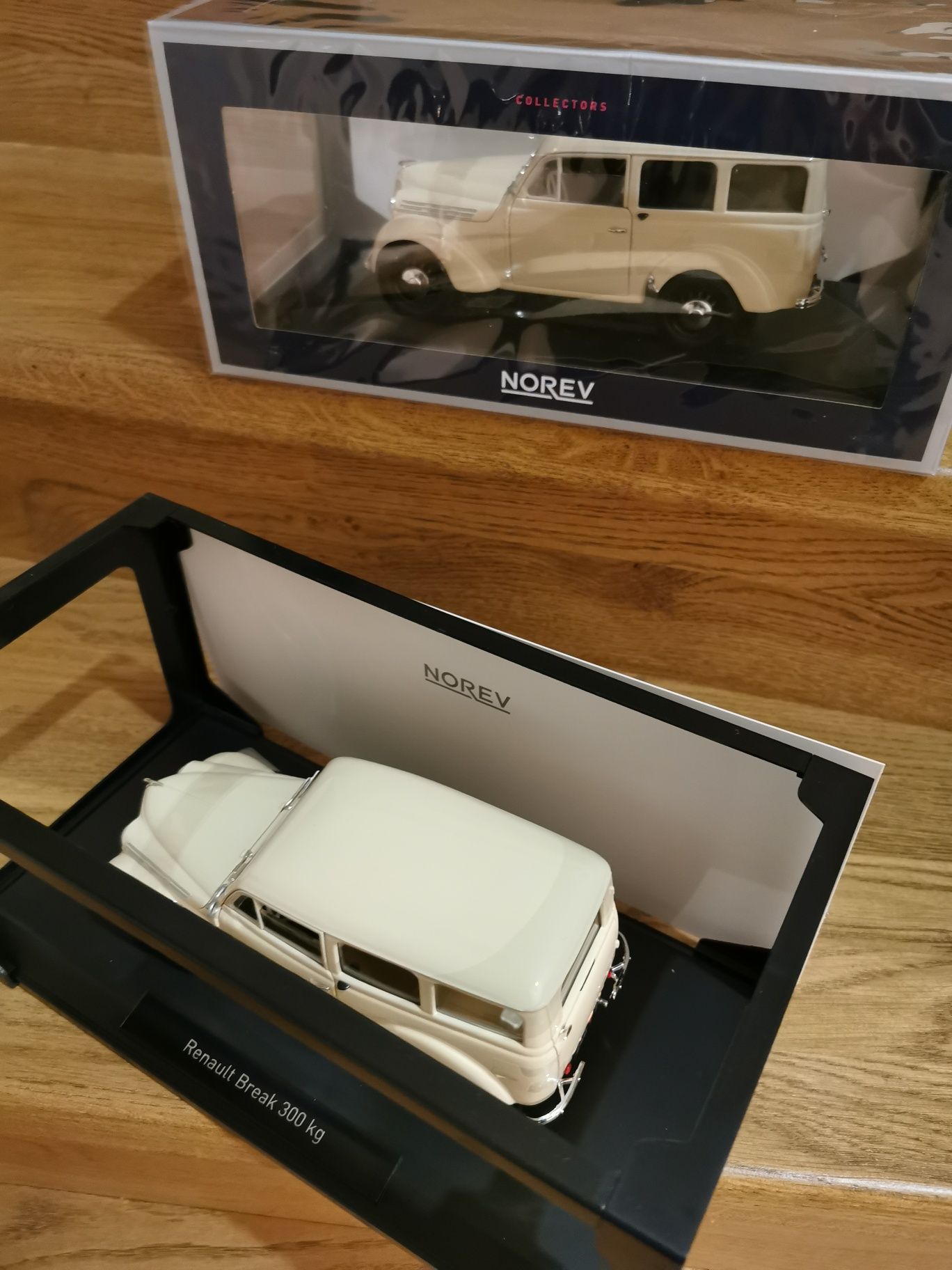 1/18 Масштабна модель RENAULT 1951р NOREV