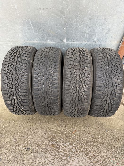 Opony zimowe 205/55 R16