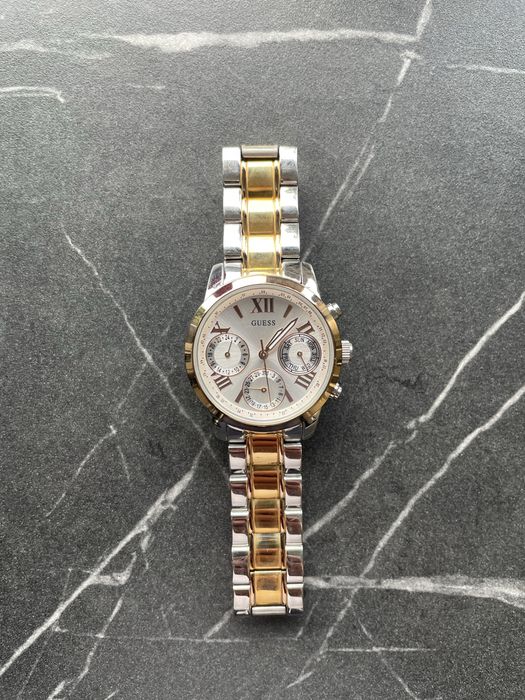 Zegarek Guess W0448L4