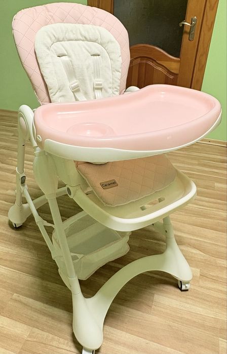 Продаю стільчик для годування Carrello Caramel