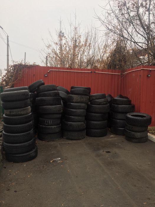 Отдам даром резину бу