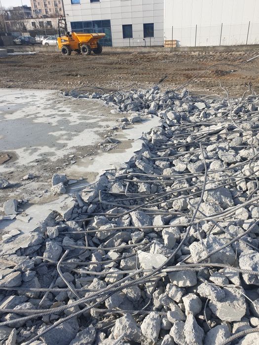 Wyburzenia, Kucie betonu młotem, Kruszenie szczęką, Cięcie stali, KRK