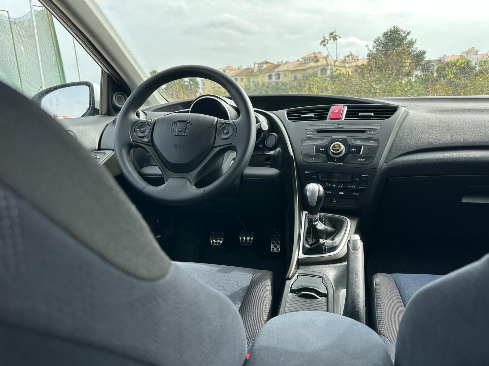 Honda Civic 2.2 i-dtec sport revisões na marca excelente estado