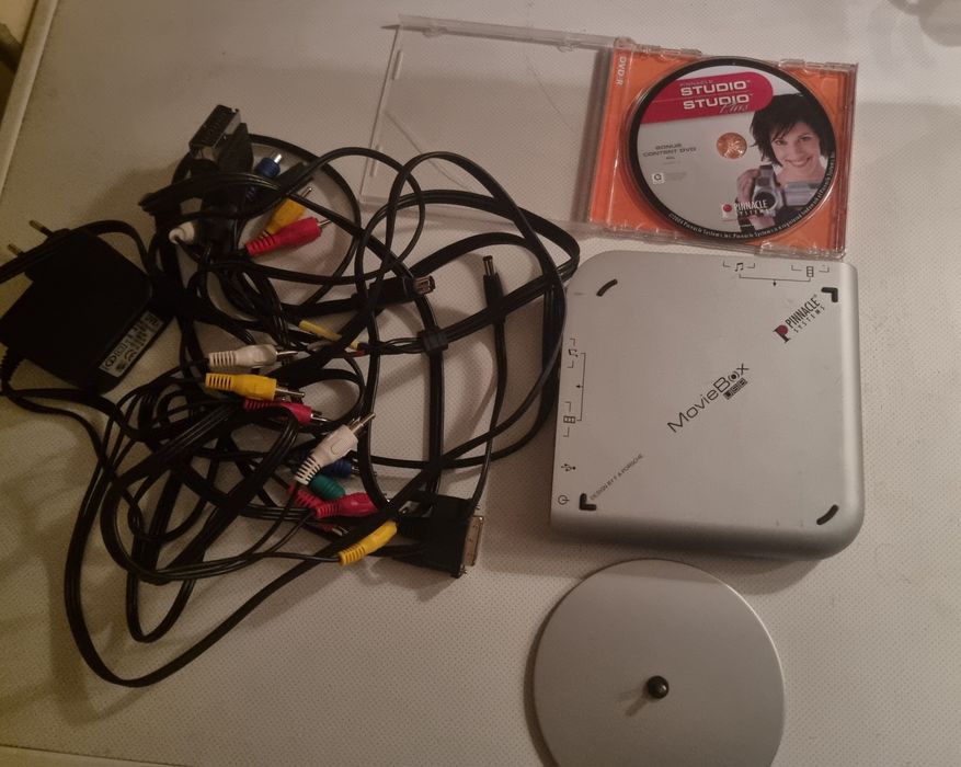 Pinnacle movie box studio