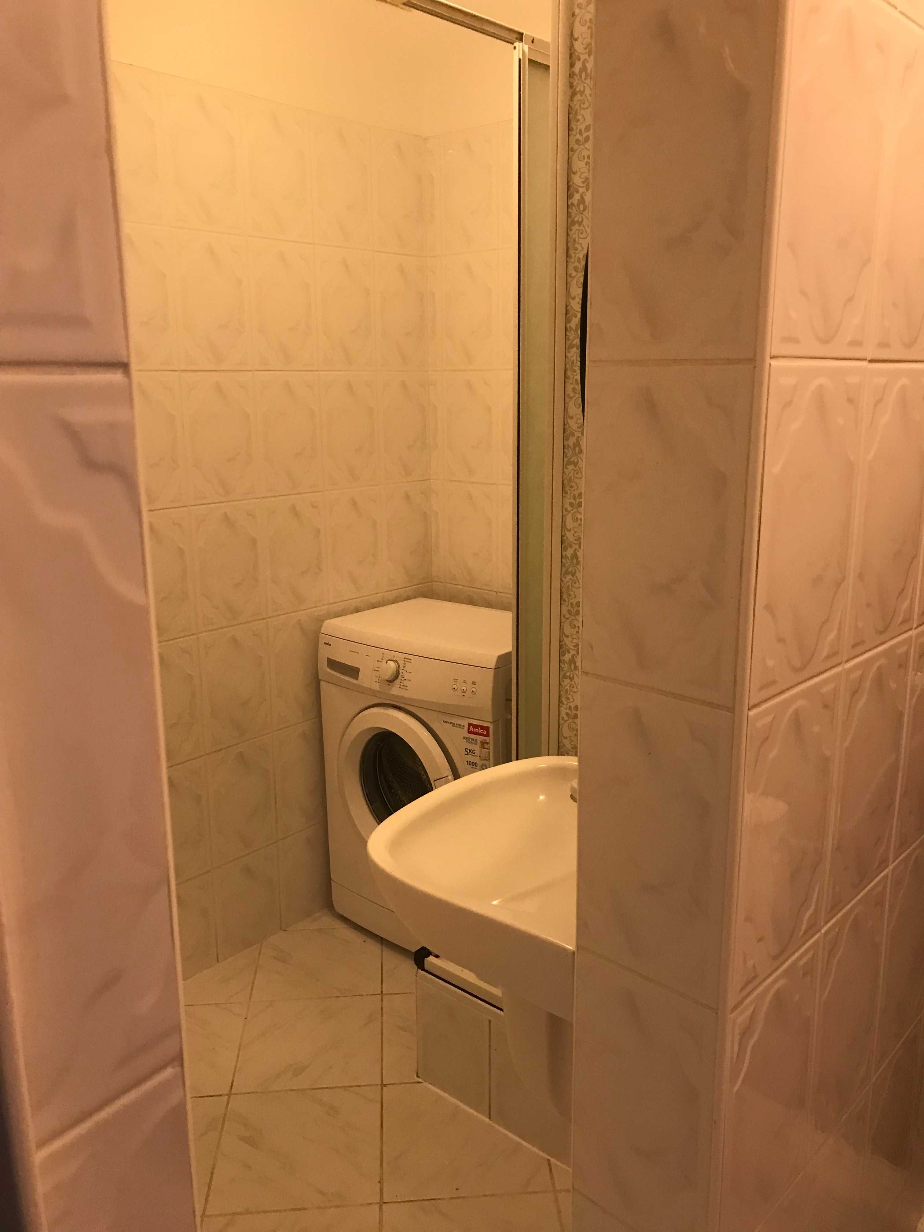 Wynajmę mieszkanie 49m2, 2-pokoje, oś.niepodległości
