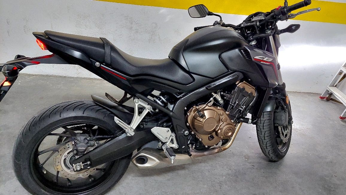 Honda CB 650 F Dez 2018