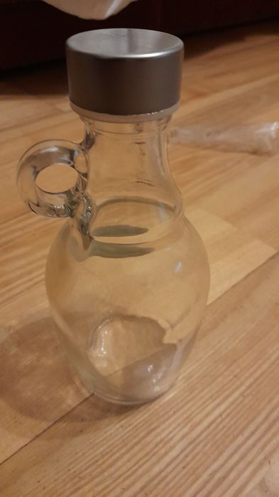 Karafki-butelki ozdobne poj 0.5 l-3szt-20 zl