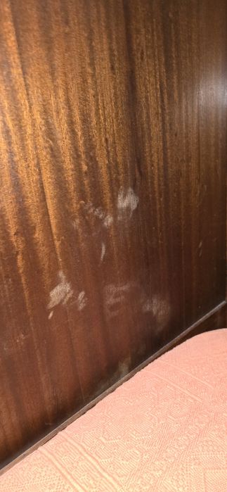 Cama de corpo e meio estilo Império