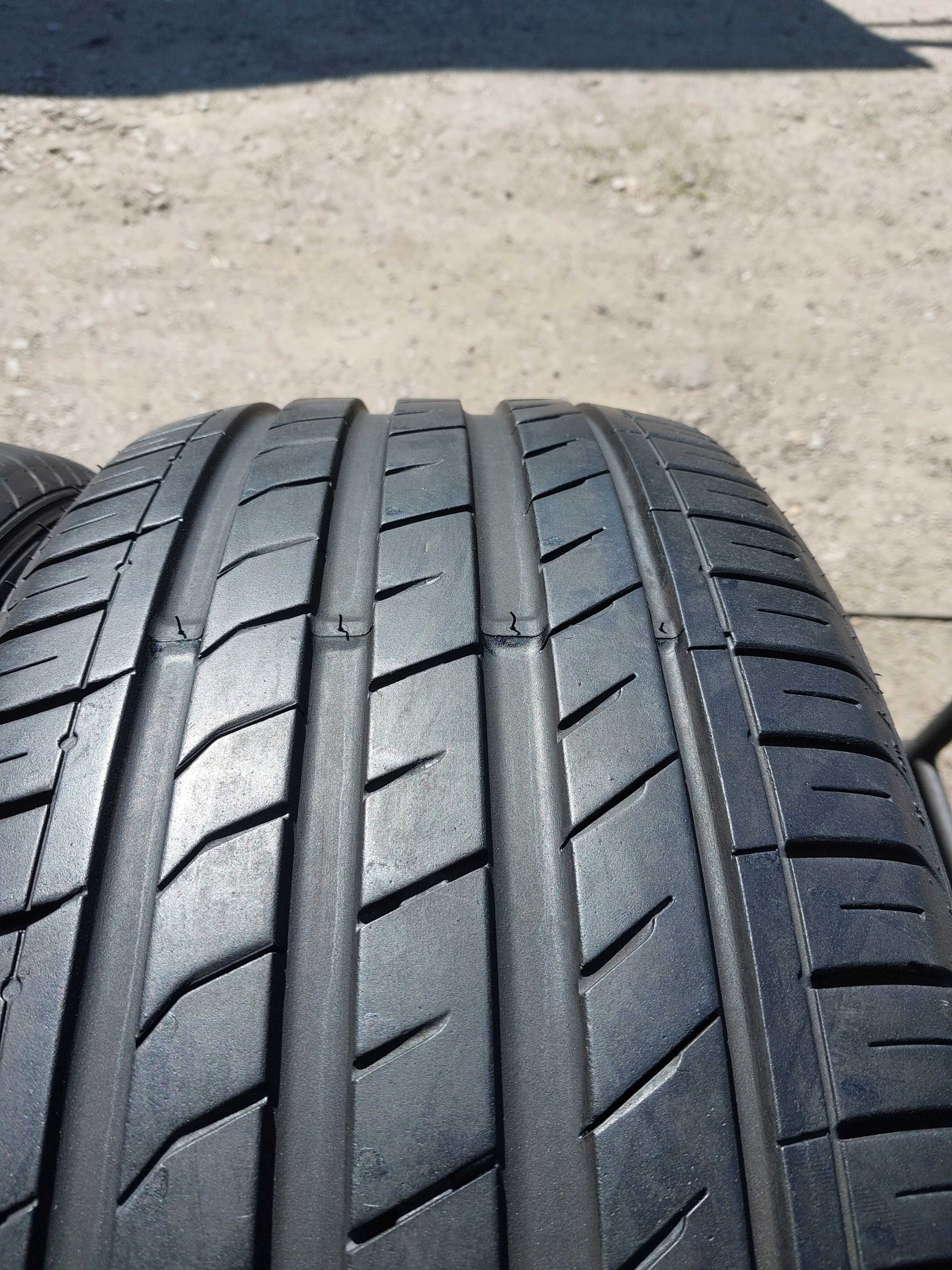 Opony letnie 245.45.19 Nexen