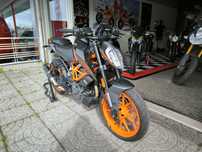 KTM Duke  125 ABS