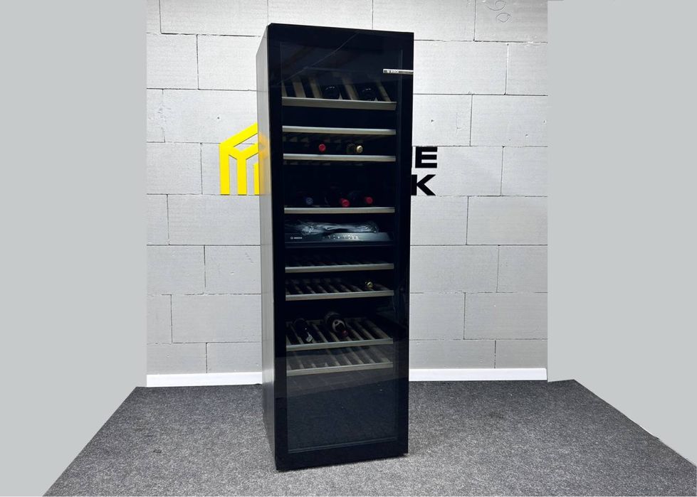 Винна шафа Bosch KWK36ABGA, винний холодильник 370л