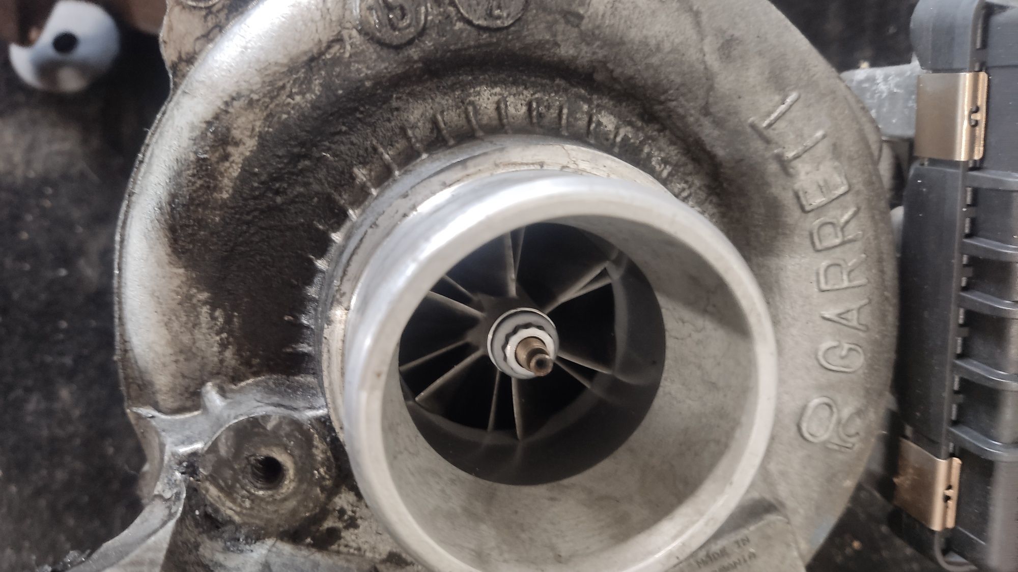 Turbina turbosprężarka turbo Mercedes Benz w164 w211 w221 3.0 CDI v6