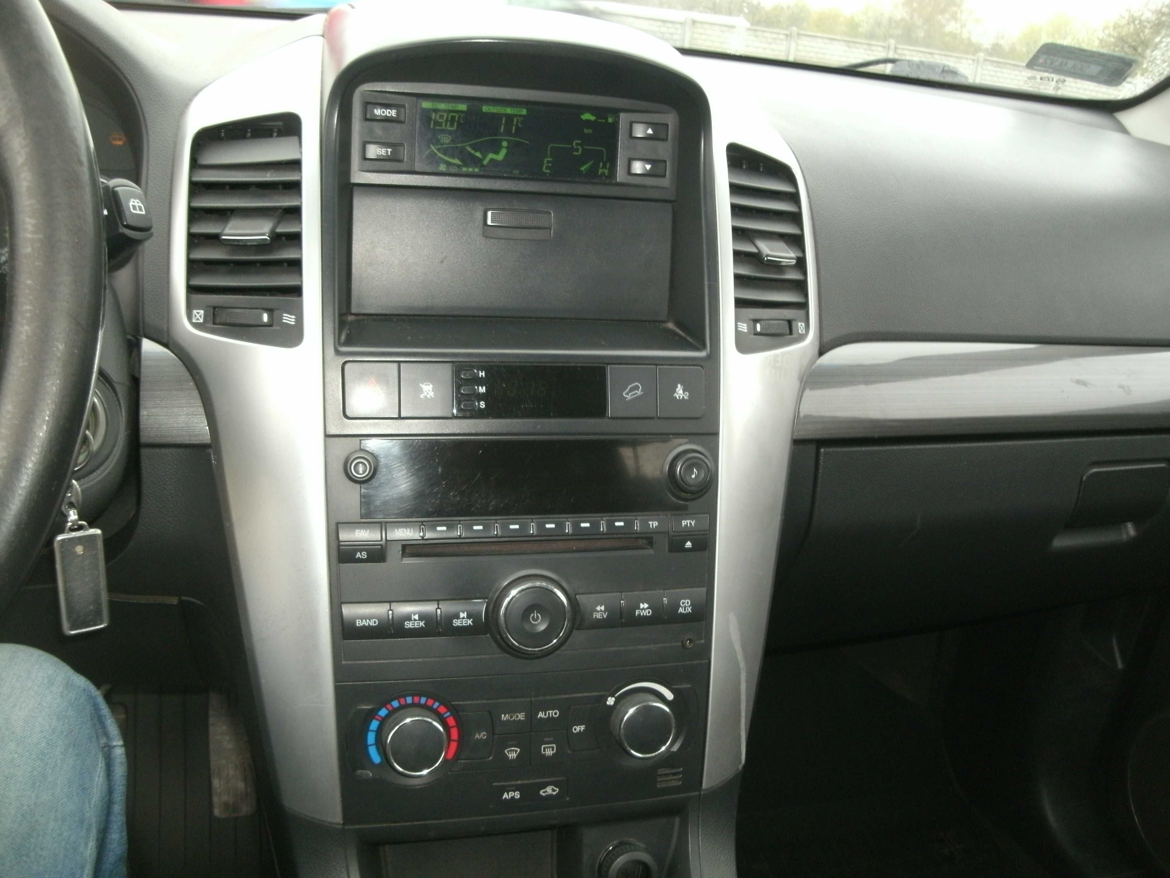 CHEVROLET CAPTIVA 4X4 2.0D Klima Alu Krajowy OC 10.2025