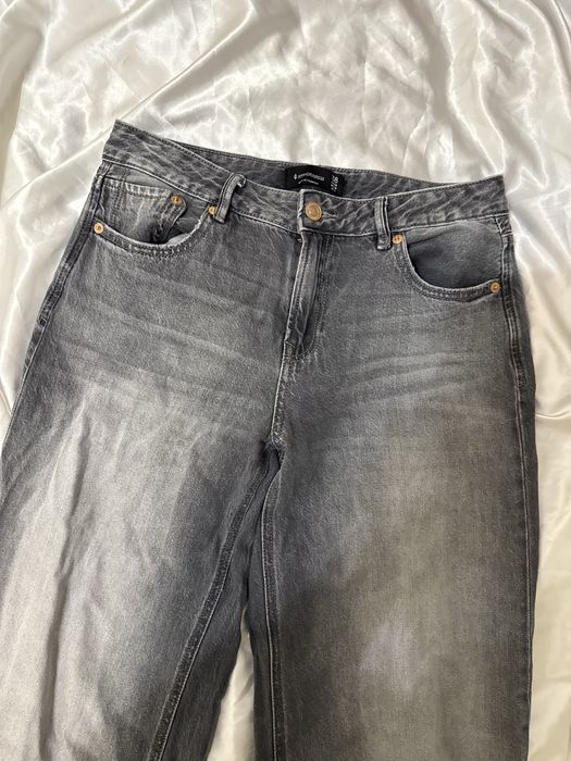 Широкі джинси stradivarius сірого кольору