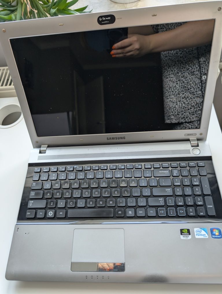 Laptop Samsung rv511