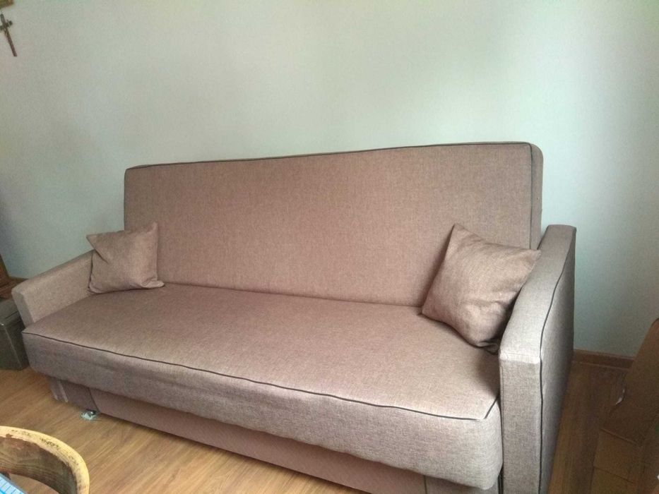 Sprzedam wersalkę godna polecenia!