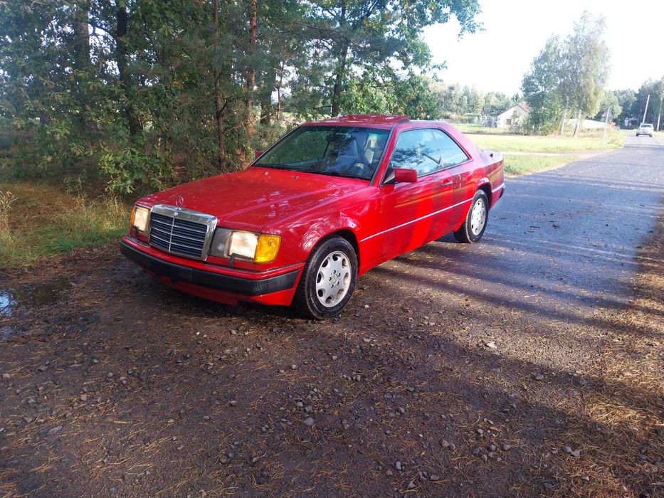 Sprzedam Mercedes-Benz z  1992 r  w 124 300 CE Coupe