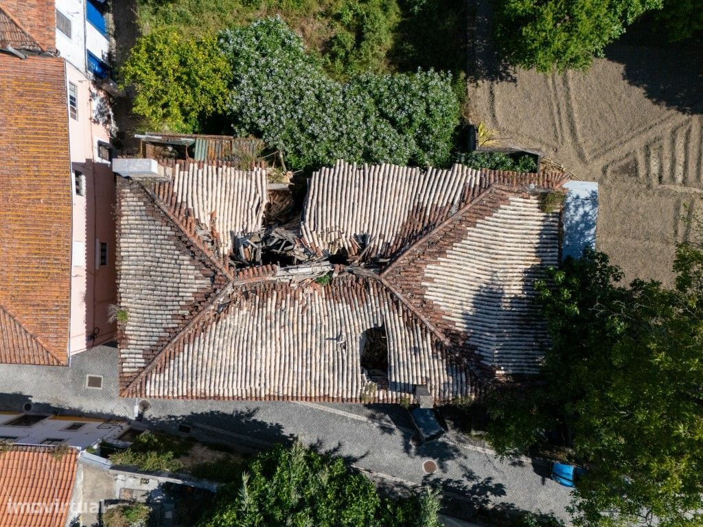 Prédio para Reabilitação no Centro Histórico de Torres Novas