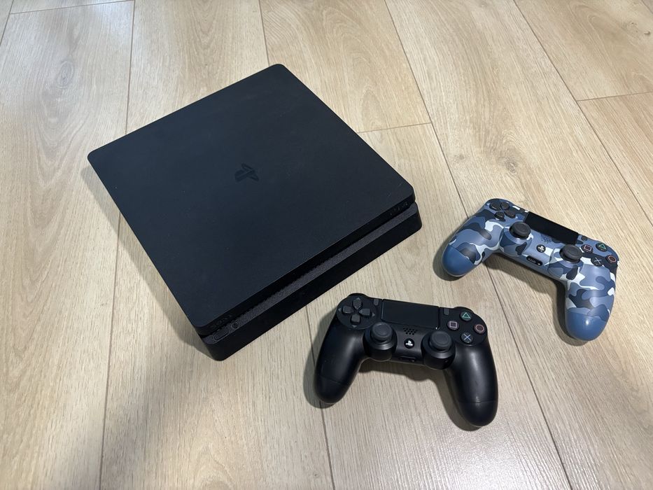Sony PlayStation 4 Slim