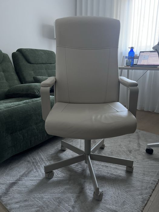 Candeira de escritório giratória bege IKEA