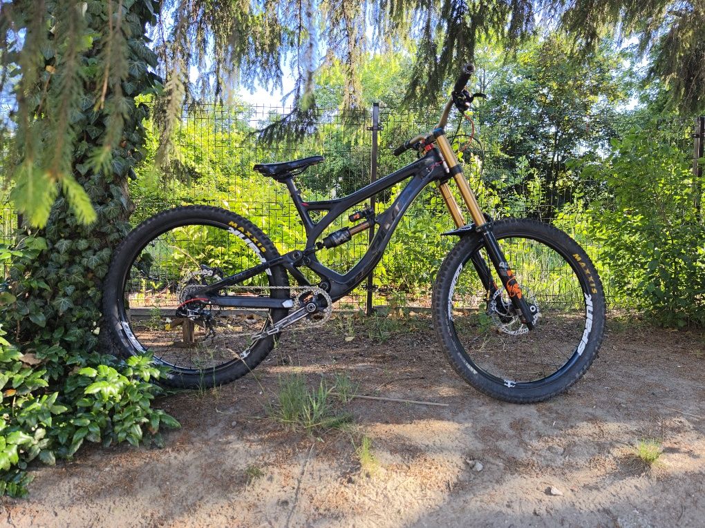 Pivot Phoenix m/l dh dw-link