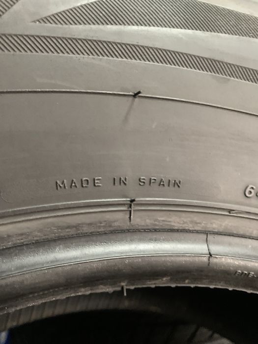 Комплект зимніх шин 265/60/18 110Н Bridgestone BLIZZAK LM-80 evo