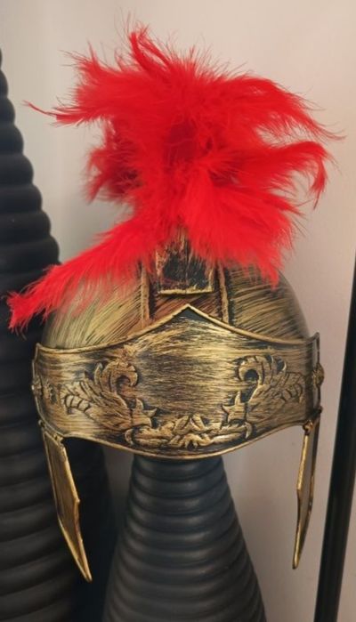 Hełm Rzymianina z pióropuszem