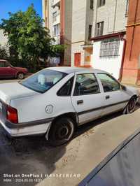 Opel vectra 2.0 i