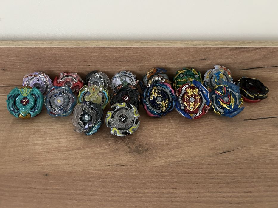 Такара томи хасбро