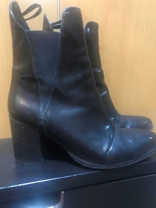 Botas/Sapatos multimarcas (Lanidor; PROF;Tommy entre outras) Nº38 e 39