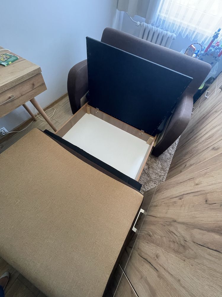 Sofa 2 osobowa z pojemnikiem