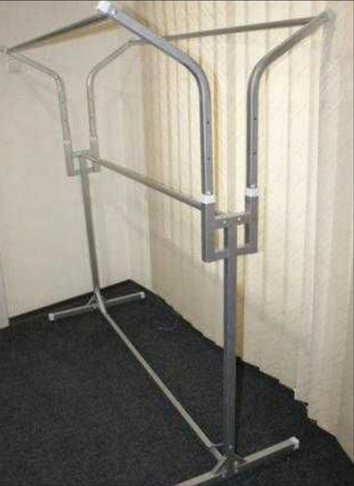 Стойка металева для одягу *книжка*.ВІШАКИ.