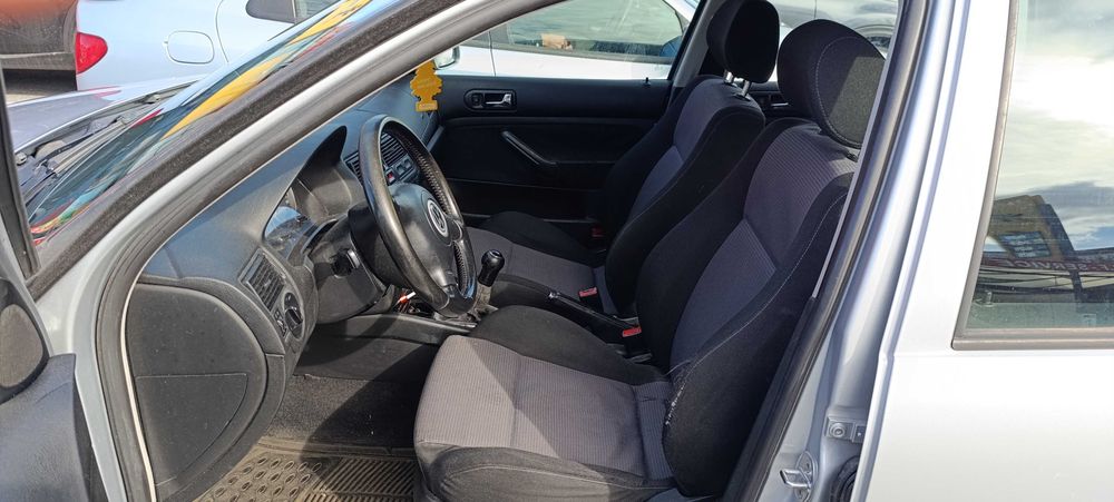 Volkswagen Golf, IV 1.4