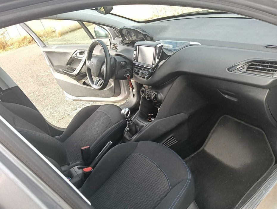 Carro para venda em muito bom estado