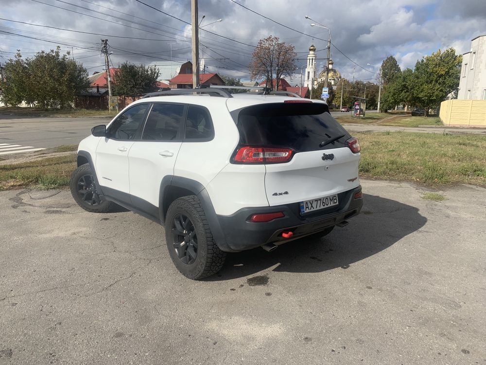 Продам Jeep Cherokee trailhawk 3.2 2016р.