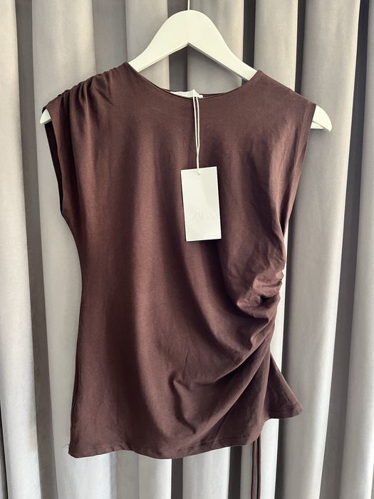 Komplet koszulka plus spódnica Zara r M
