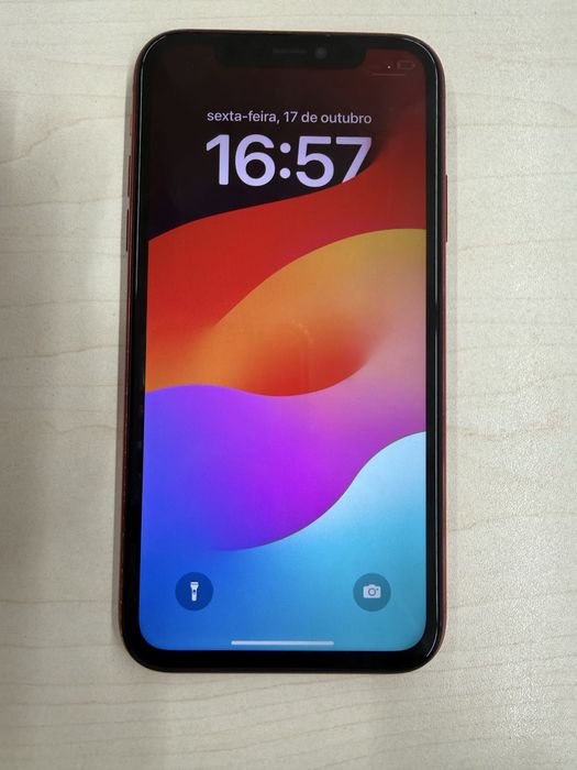 iPhone 11 – 128 GB (Vermelho)
