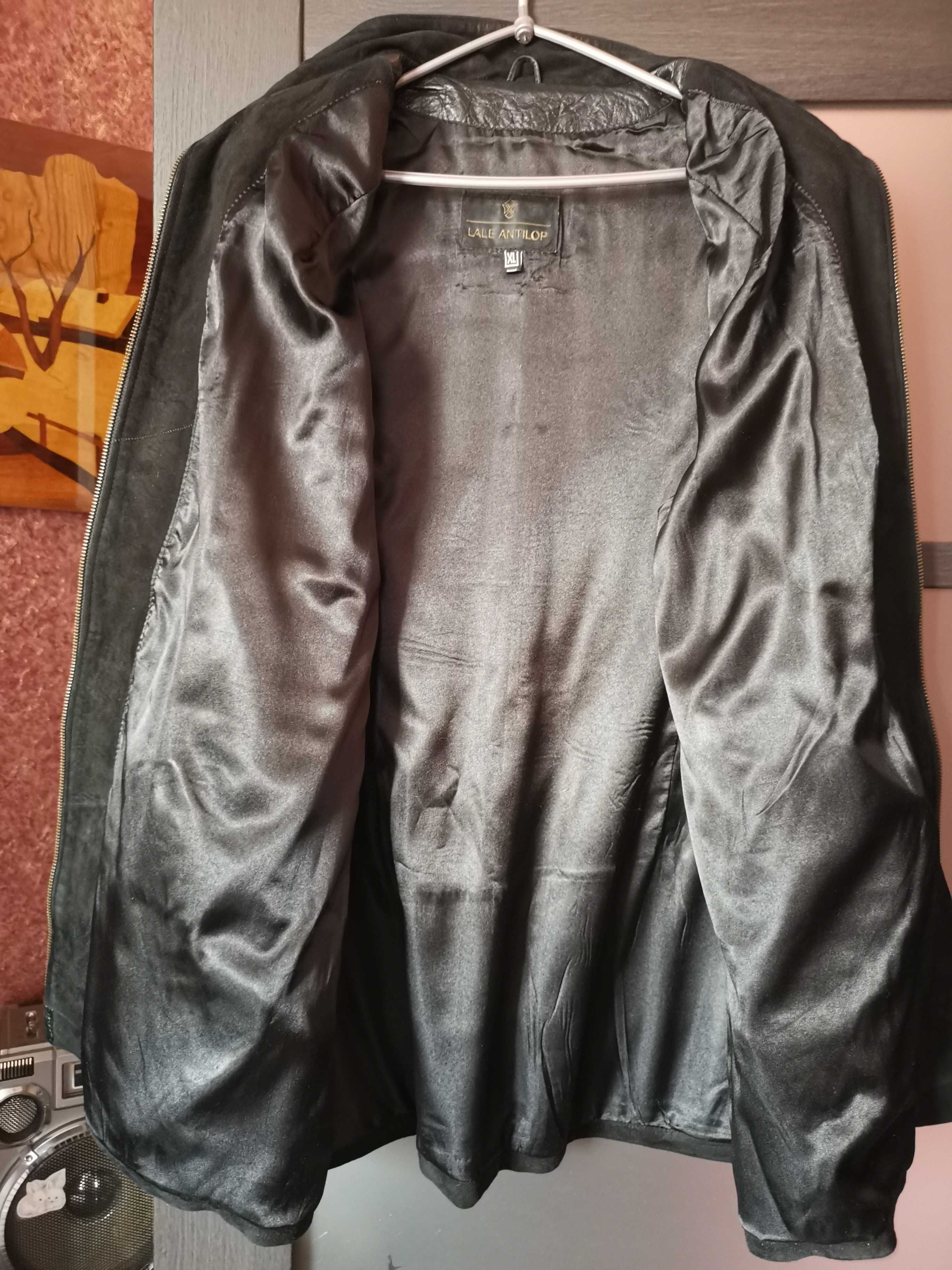 Куртка весна осень. женская чорная, натуральный замш, размер XL