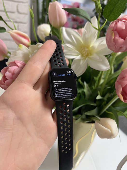 Apple Watch 8 41mm Midnight